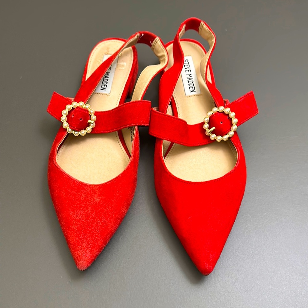 Steve Madden Stormy Red Suede Strap Loafers Flats